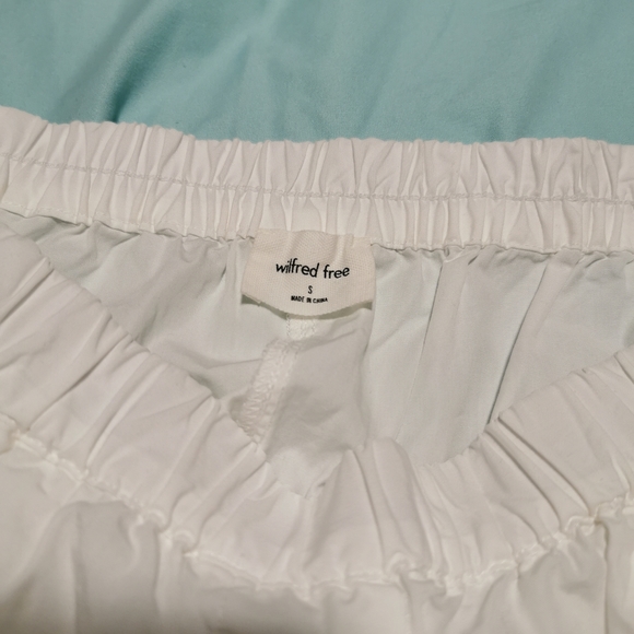 Wilfred Free Shorts - Picture 2 of 2